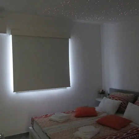 Novi Lux 아파트 노비비노돌스키