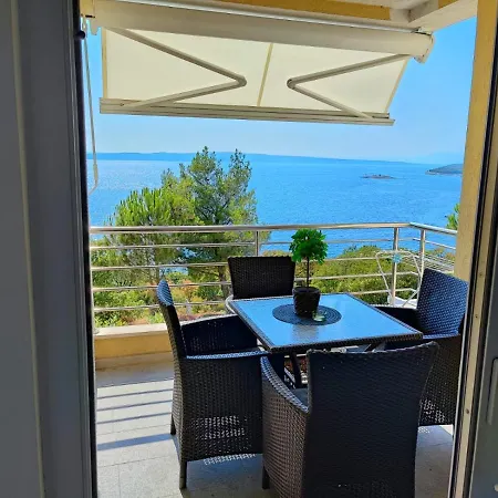 Apartment Novi Lux *